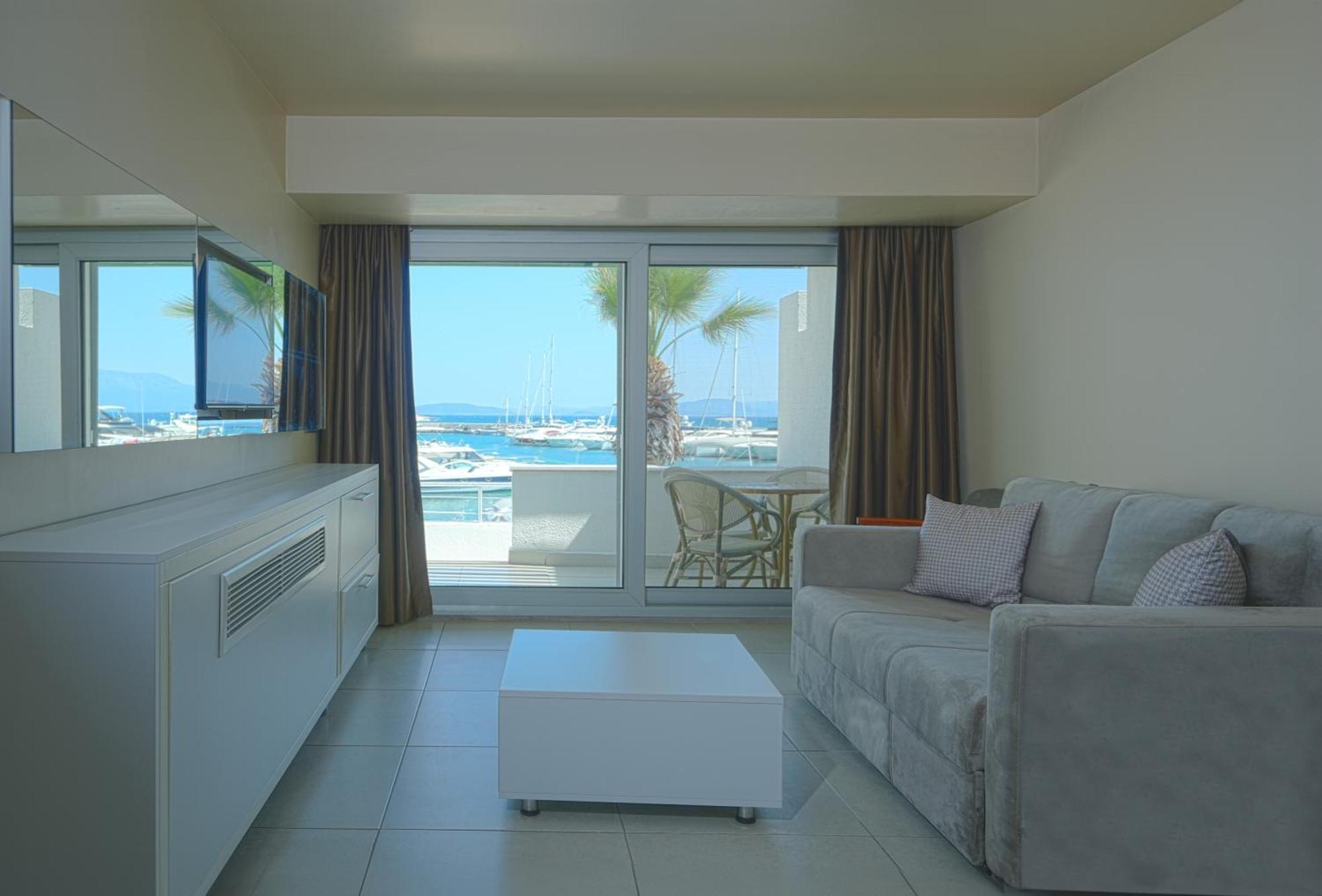 Altin Yunus Hotel & Spa - Cesme Exterior photo
